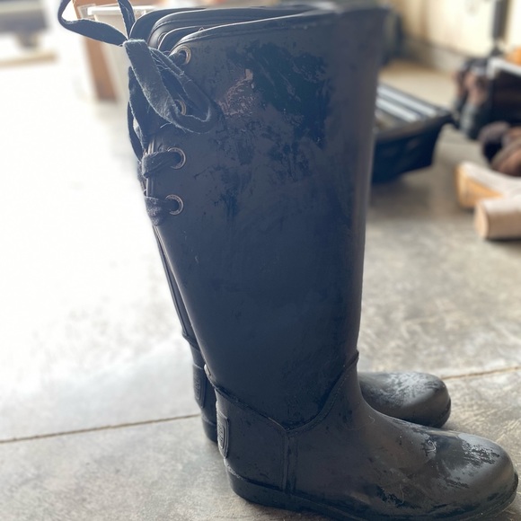 Coach Tristee Signature Matte Black Rainboots size 8 - Picture 2 of 5
